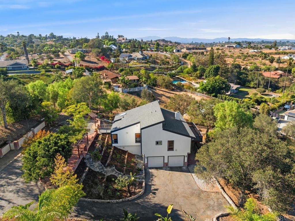 335 Morro Hills Road
