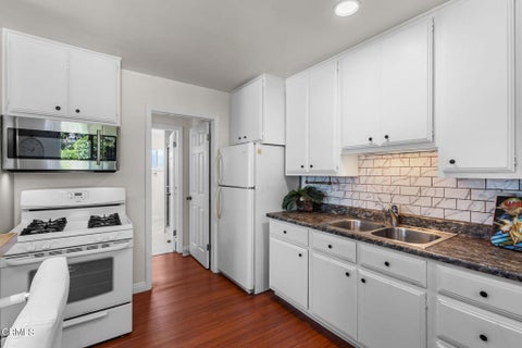 Tiny photo for 65 , 67, 71 ,73 College Drive, Ventura, CA 93003 (MLS # V1-38566)
