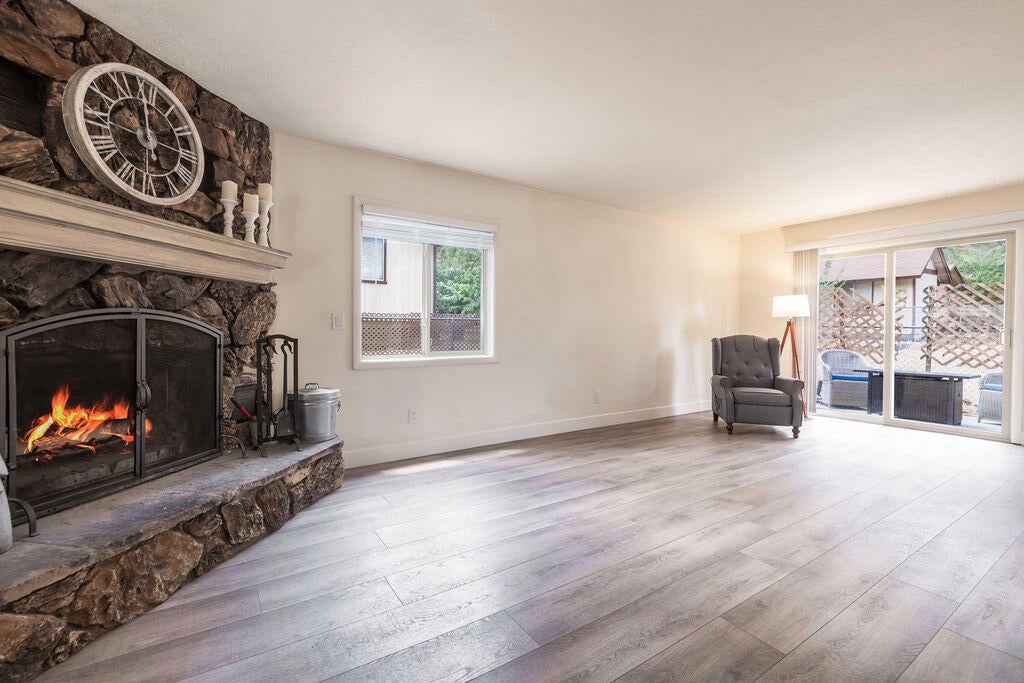 100 W Sherwood Boulevard
