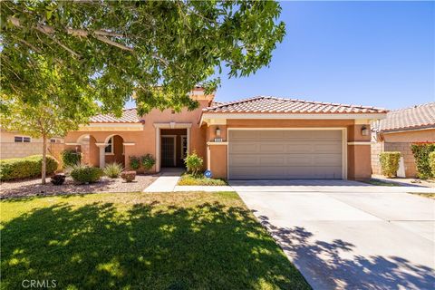 Photo of 3124 E Newgrove ST, Lancaster, CA 93535 (MLS # SR26114439)