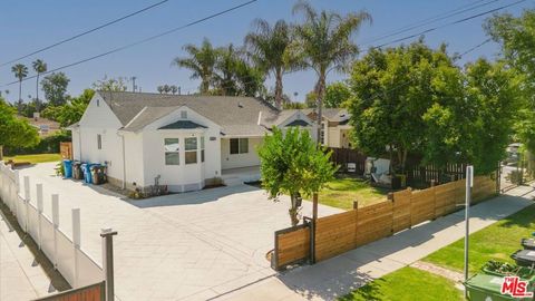 Photo of 6712 Cedros Avenue, Van Nuys, CA 91405 (MLS # 26829471)