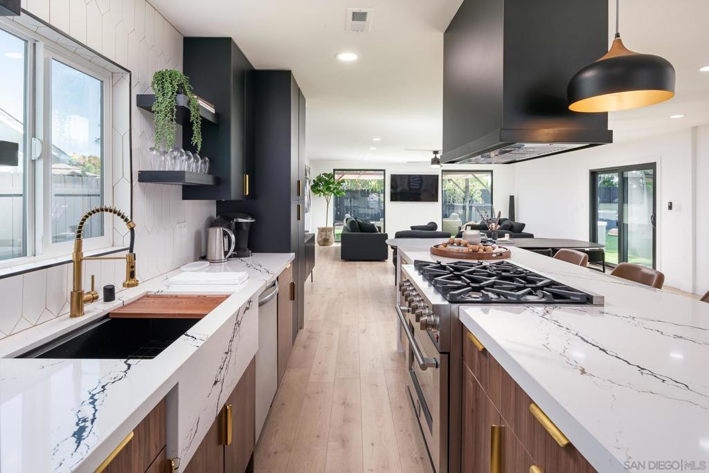 Clairemont - Residential Income