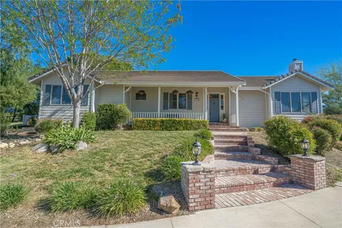 MLS: SR26062696