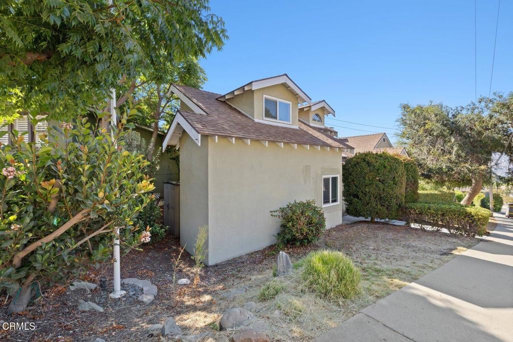 950 N 10th Street