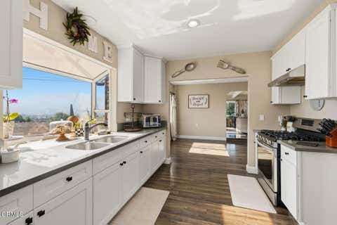 Tiny photo for 950 N 10th Street, Santa Paula, CA 93060 (MLS # V1-37958)