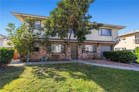 Photo of 1432 E Maple ST, Glendale, CA 91205 (MLS # GD26233412)