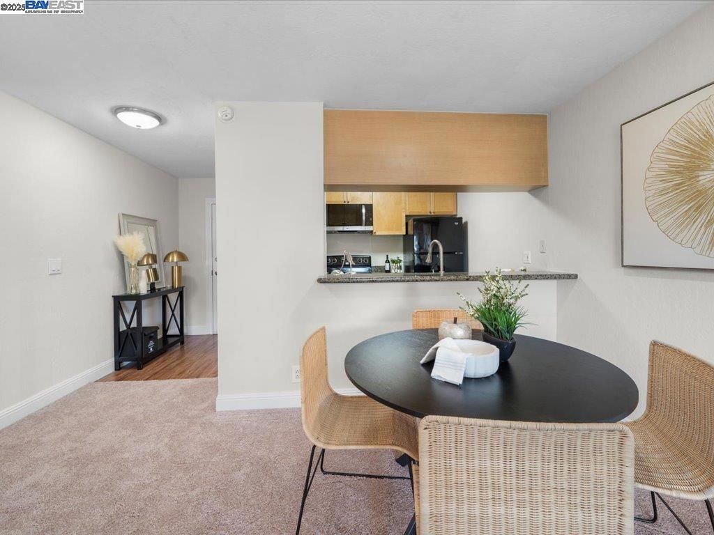 listing image 130728622019176562784