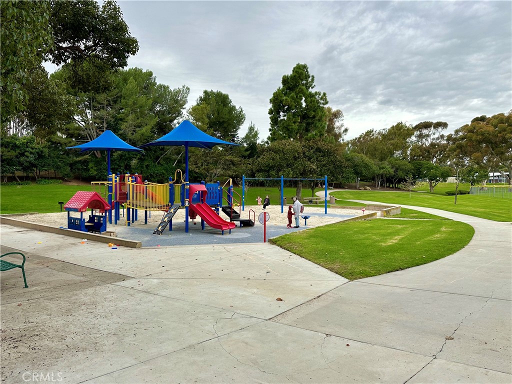 Bluffs Plaza Area (BOPL) - Residential Lease