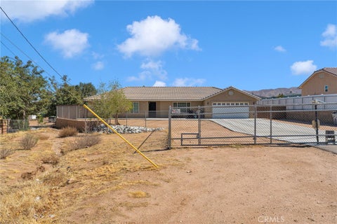 Photo of 9357 Jacaranda Avenue, Hesperia, CA 92345 (MLS # HD26218539)