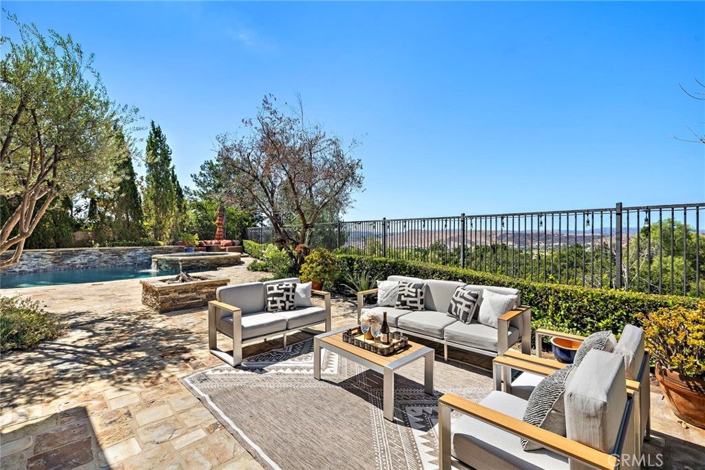 2 Galaxy Isle, Ladera Ranch CA 92694 - Photo 6