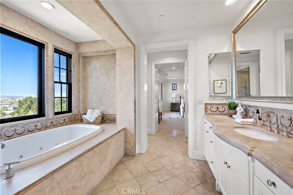 2 Galaxy Isle, Ladera Ranch CA 92694 - Photo 36