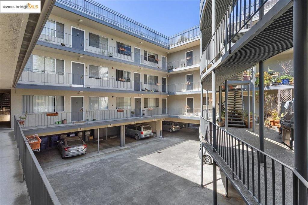 GRAND LAKE - Residential Income