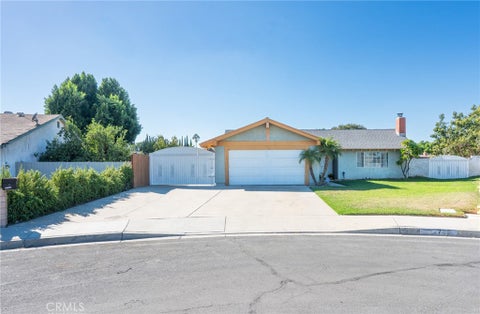 Photo of 2708 S Tamarask Court, Ontario, CA 91761 (MLS # TR26220592)