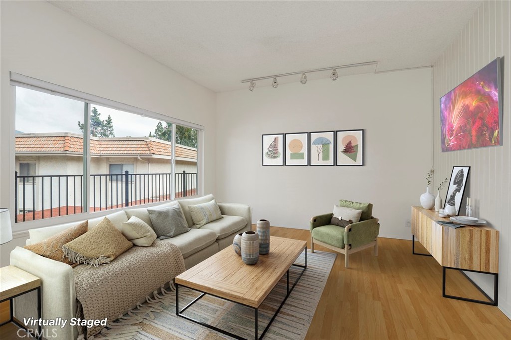 4525 Ramona Avenue 12