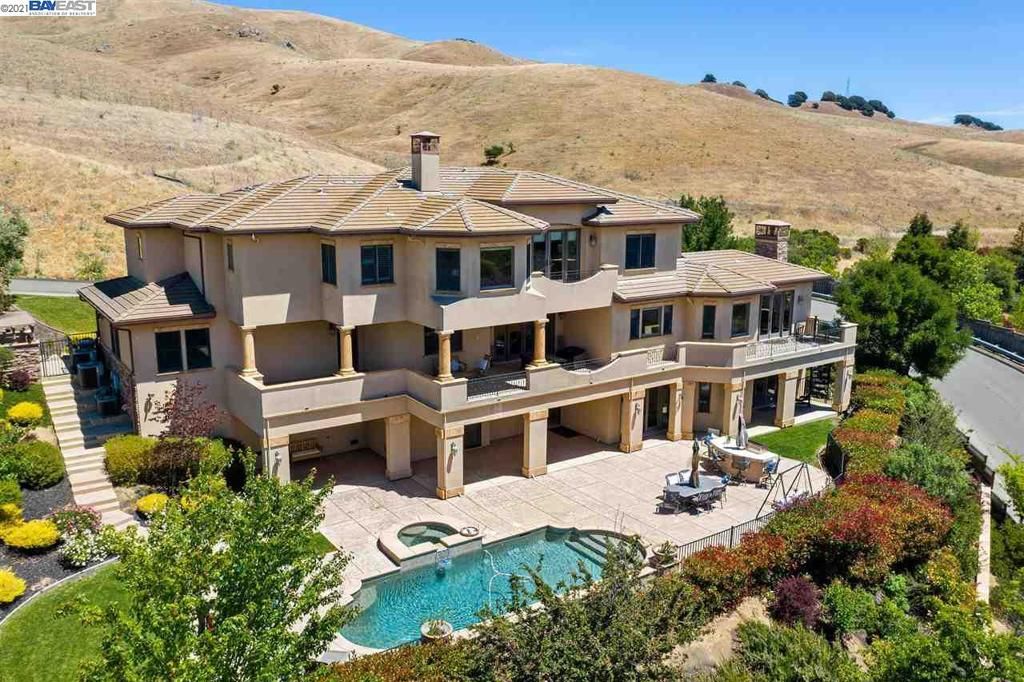 listing image 130722143465597028930
