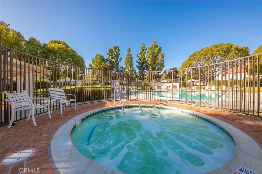 La Costa - Residential