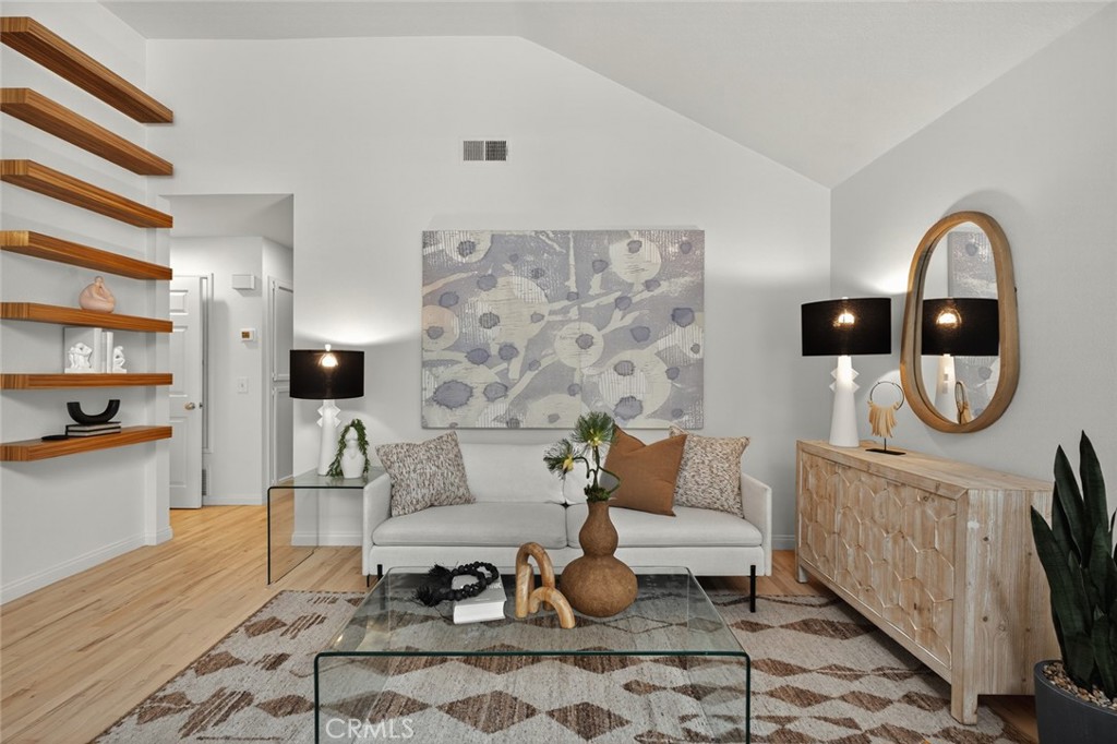 105 Hartford