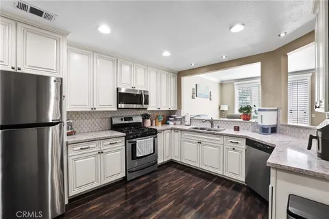 2225 Indigo Hills Drive Unit 3, Corona, CA 92879 - MLS#: OC25240141