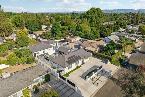 Photo of 8434 Oakdale Avenue, Winnetka, CA 91306 (MLS # SR26185359)