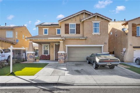 Photo of 8738 Redondo Ave, Hesperia, CA 92344 (MLS # HD25232761)