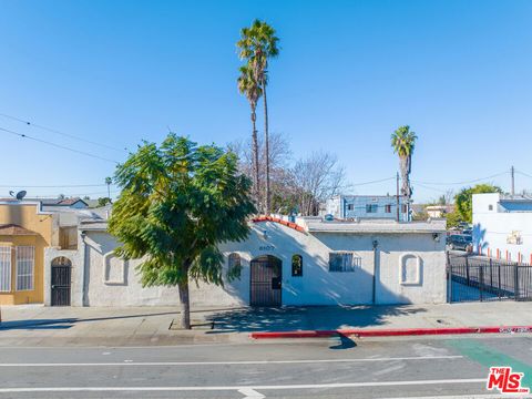Photo of 6107 Avalon Boulevard, Los Angeles, CA 90003 (MLS # 26641117)