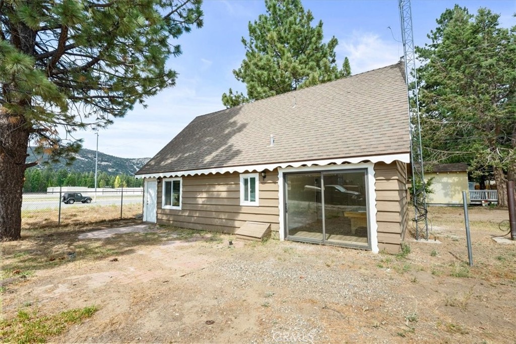 345 W Fairway Boulevard