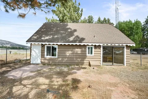 345 W Fairway Boulevard, Big Bear City, CA 92314 - MLS#: IG25162019
