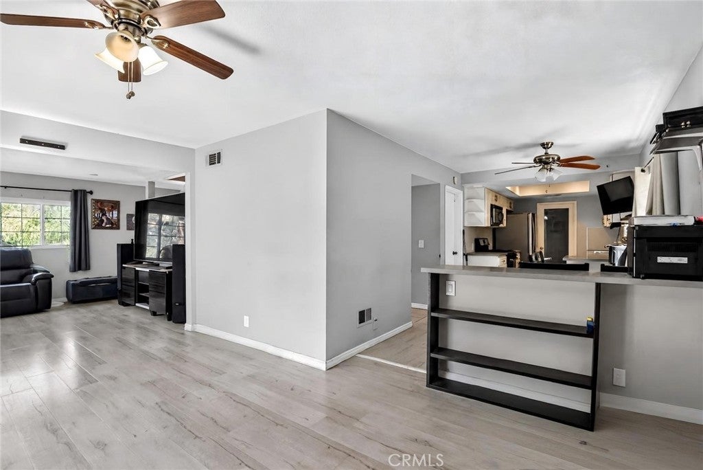 3521 San Fernando