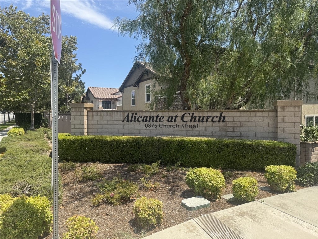 10375 Church 27