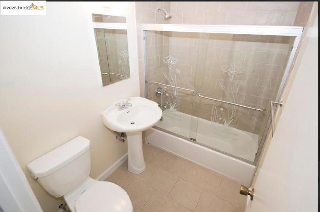 ELMWOOD - Residential Lease