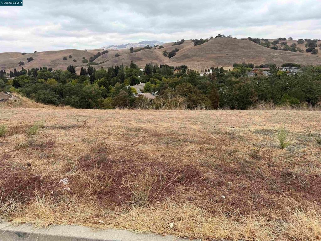 2450 Tassajara Ln