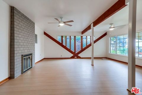 Photo of 1724 GOLDEN GATE Avenue, Los Angeles, CA 90026 (MLS # 25619977)