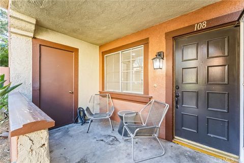 Photo of 108 Flor De Sol, Rancho Santa Margarita, CA 92688 (MLS # OC25254117)