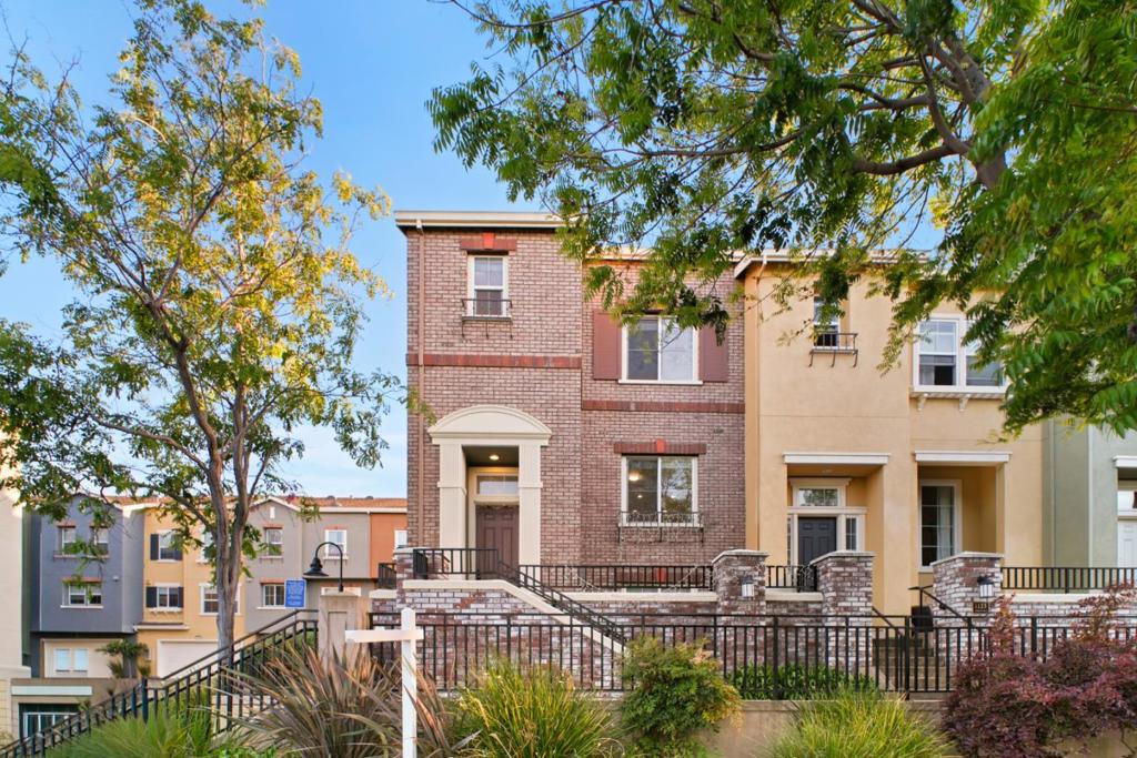 1121 Kassel Terrace, Sunnyvale CA 94089