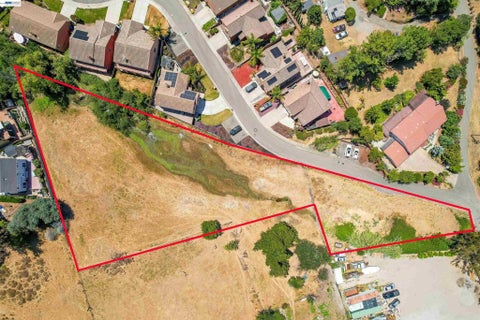 Photo of 0 Mansfield Ave, Hayward, CA 94541 (MLS # 41140007)