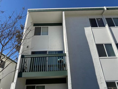 Photo of 4064 Huerfano Ave Ave #262, San Diego, CA 92117 (MLS # 260005498SD)