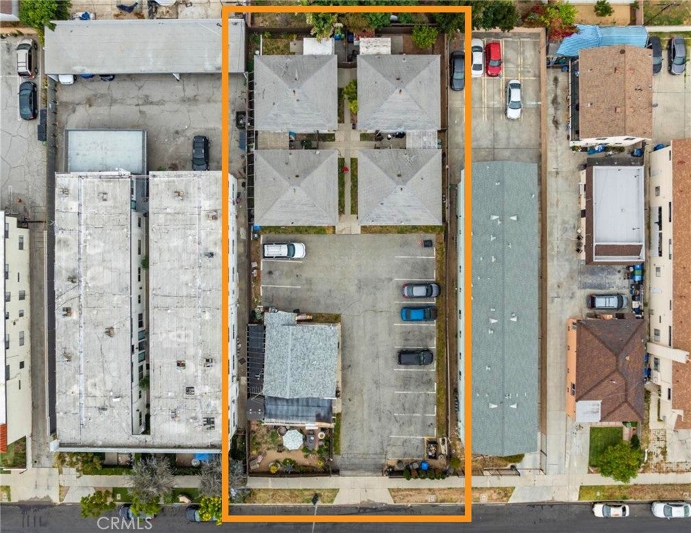 1535 W 224th Street