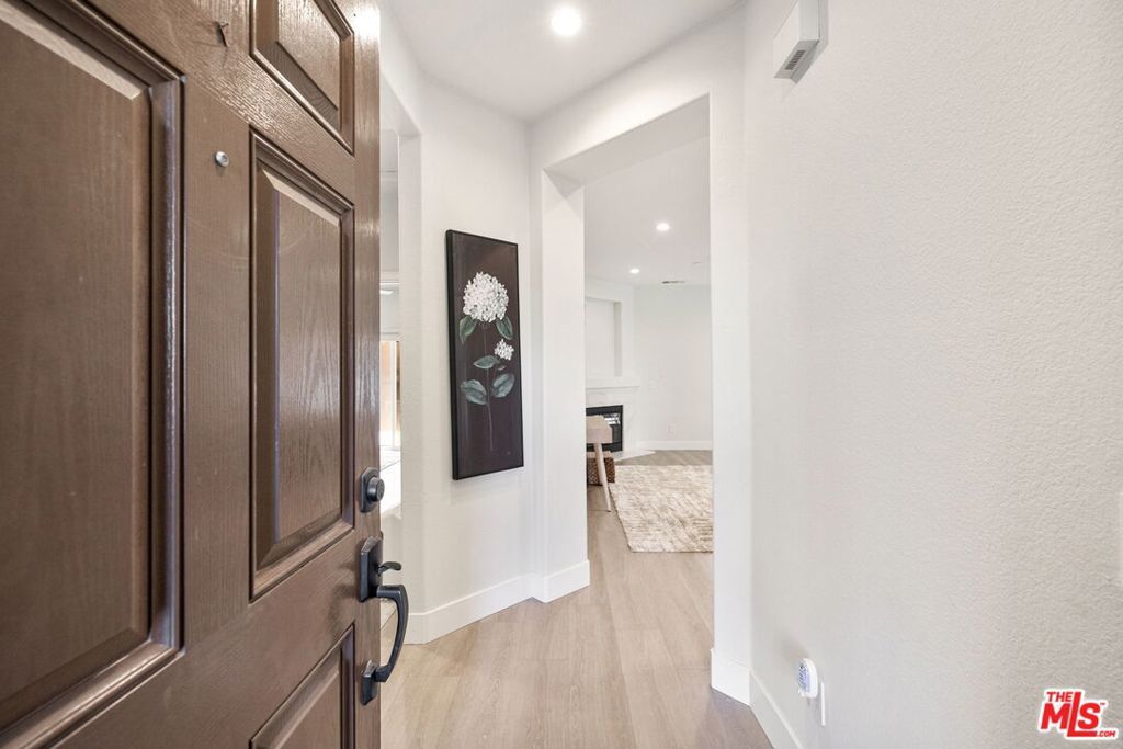 Photo of 1079 Alta Cresta, Palm Springs, CA 92262 (MLS # 26665983)