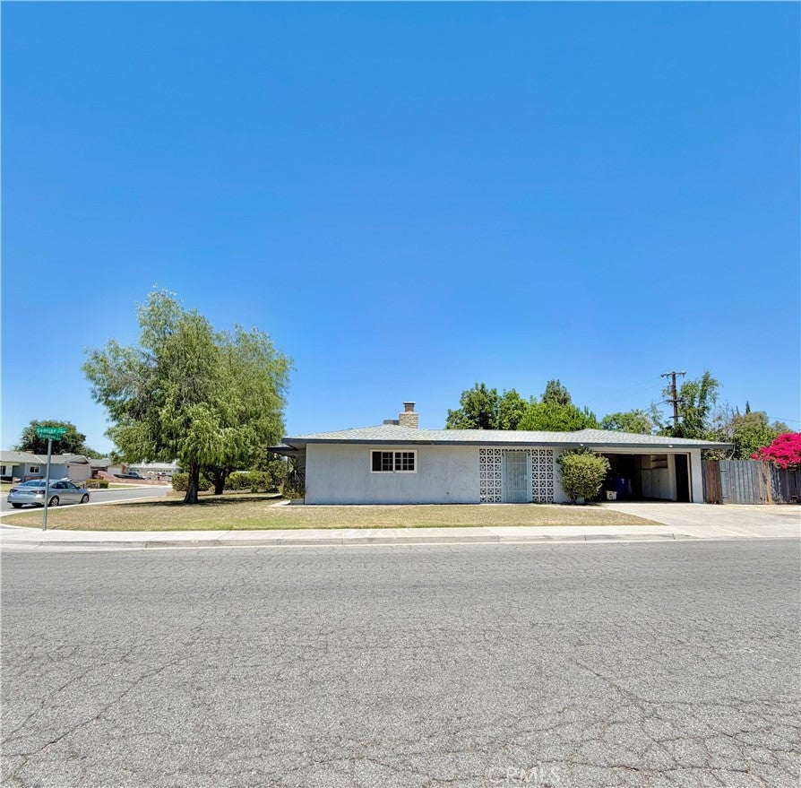 2608 Blackstone Court
