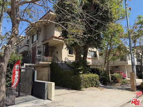 Photo of 3648 Motor Avenue #102, Los Angeles, CA 90034 (MLS # 26675463)
