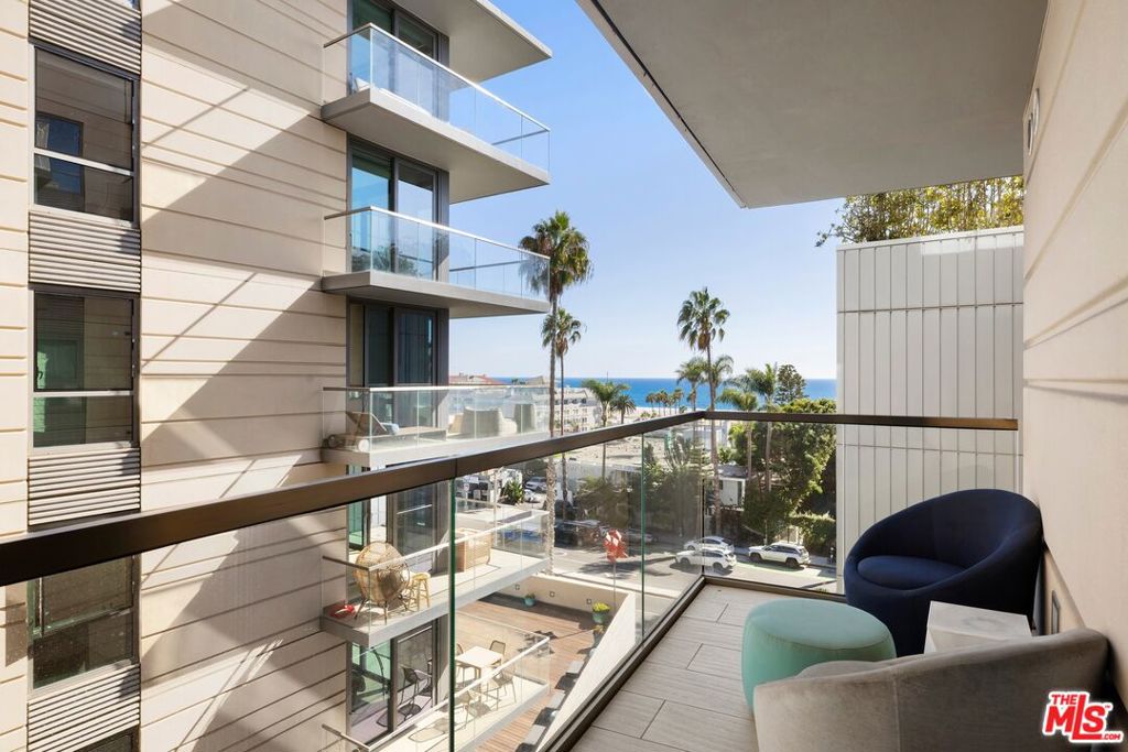 Photo of 1755 Ocean Avenue #608, Santa Monica, CA 90401 (MLS # 26930593)
