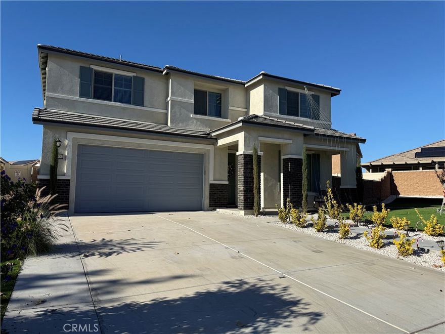 Beautifully upgraded newly-built home on an oversized 8,000+ sq ft lot in Menifee. Enjoy low-maintenance luxury with full turf in both front and back yards, plus a stunning backyard gazebo perfect for morning coffee, twilight hangs, and sunset dinners. Along the side yard, raised garden beds and fruit trees (including avocado and peach) create your own mini orchard.

Inside, you’ll find 5 true bedrooms plus 2 additional flex rooms ideal for offices, guest rooms, a playroom, or home gym. The open-concept kitchen features updated cabinets, countertops, and designer lighting over the large island and dining area. This home is packed with smart upgrades including tankless water heater, whole house water filtration, and solar panels to help with utility costs.

Outside the home, the community offers large parks with basketball courts, open grass fields, BBQ areas, children’s play areas, and walking trails. You’re conveniently located just minutes from shopping, groceries, restaurants, and the 215 freeway, making commuting and errands a breeze.

Includes a 2-car garage plus ample street parking.

A rare chance to lease a like-new, highly upgraded home with a resort-style yard in one of Menifee’s most convenient locations.