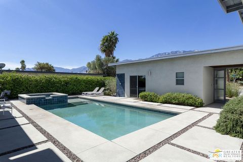 Photo of 2990 N Farrell Drive, Palm Springs, CA 92262 (MLS # 26668307PS)