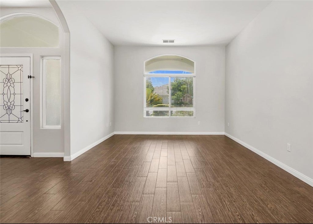 10918 Rosslyn Lane