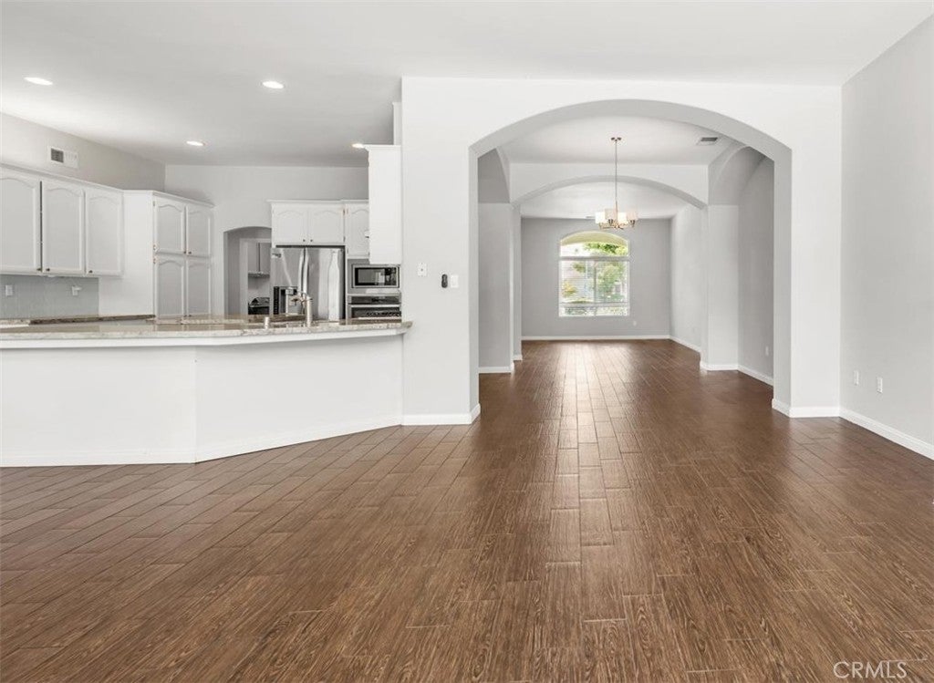 10918 Rosslyn Lane