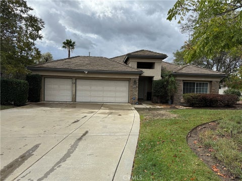 Photo of 915 Cookie Ln, Fallbrook, CA 92028 (MLS # PW26231049)