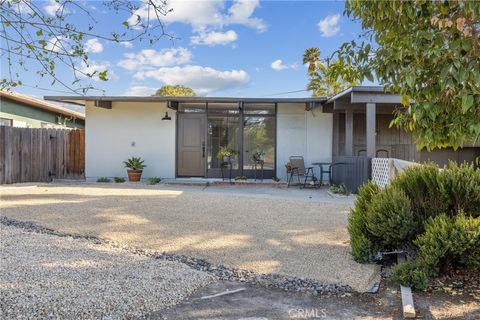 Photo of 528 Creston RD, Paso Robles, CA 93446 (MLS # PI26109169)