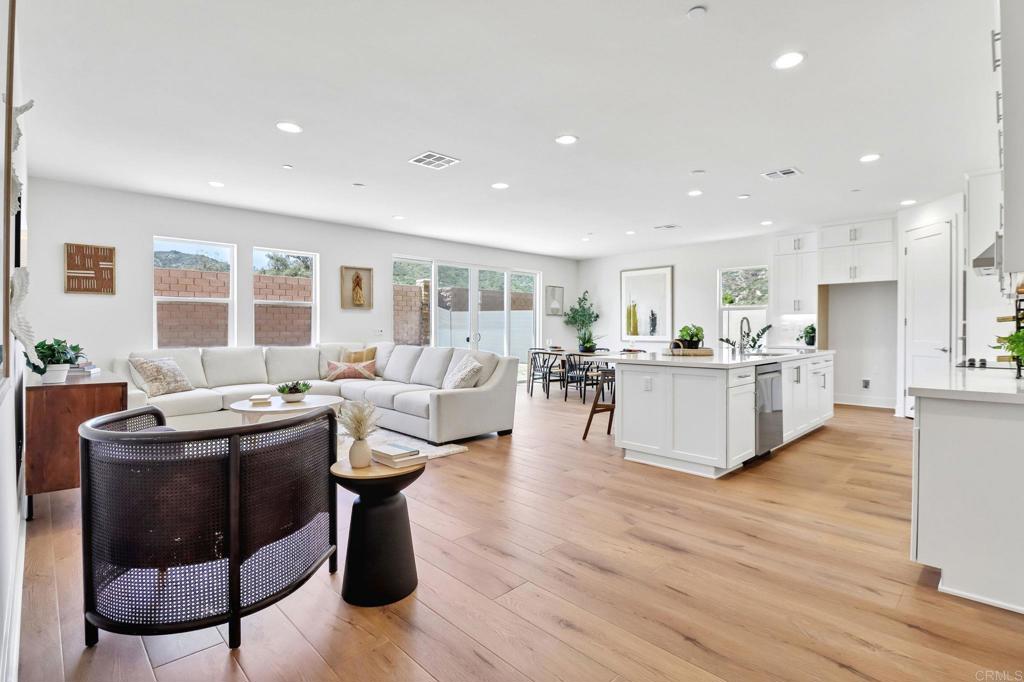 3521 Butler Place, Escondido CA 92027