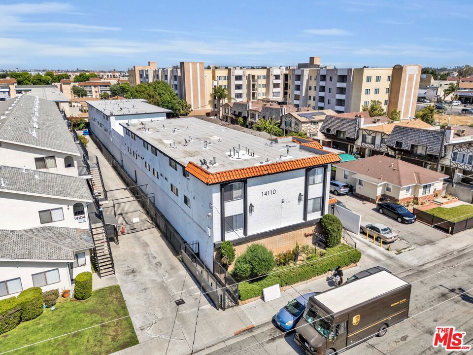 14110 Yukon Avenue