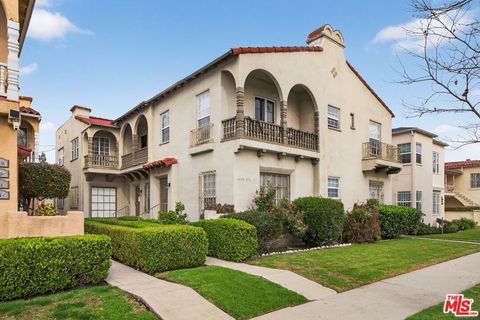 Photo of 4135 Garthwaite Avenue, Los Angeles, CA 90008 (MLS # 26641897)
